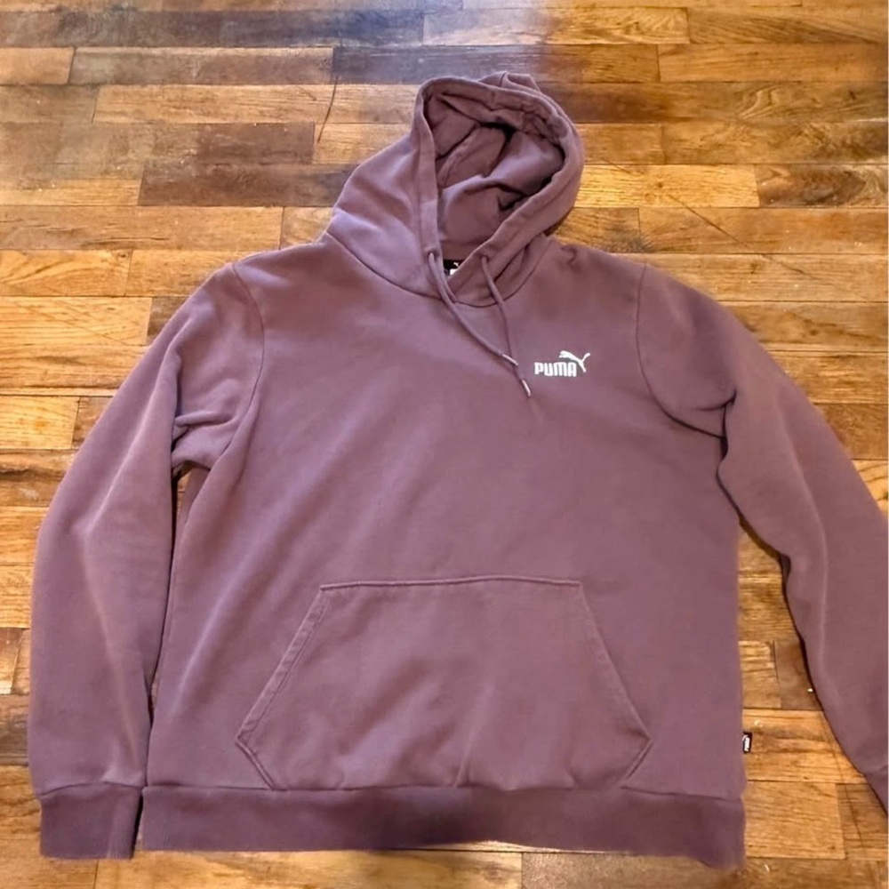 Puma women’s Mauve Hoodie